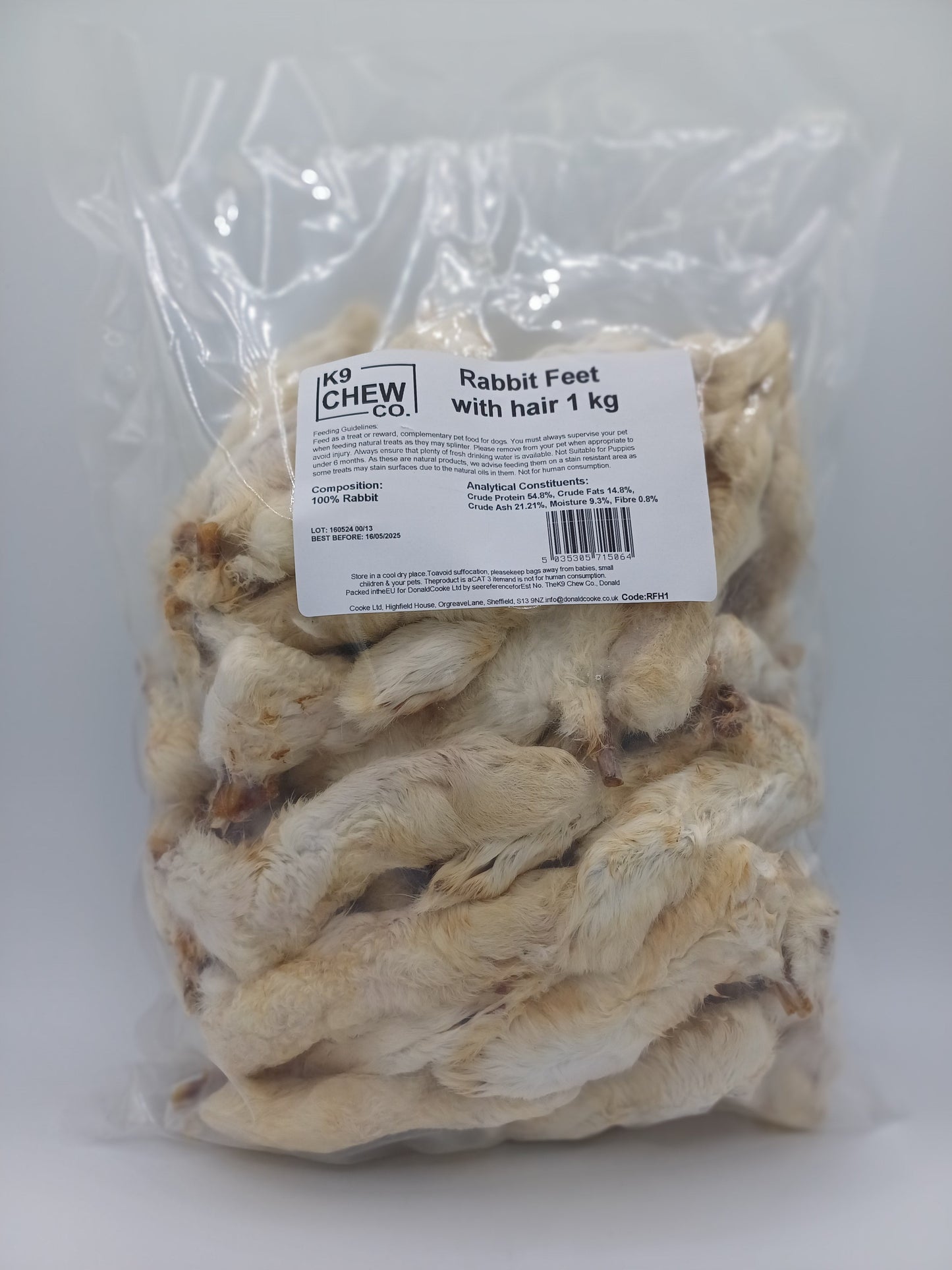 Rabbit Feet with Hair 1kg